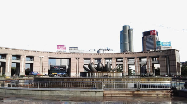 泉城广场建筑摄影免抠
