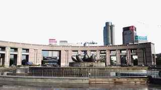 泉城广场建筑摄影免抠