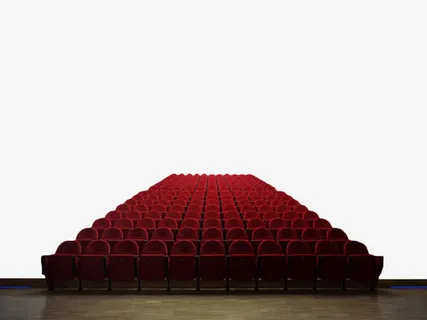 红色礼堂看台坐椅免抠