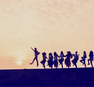 闺蜜旅游海报背景高清