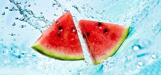 水中西瓜切片高清图片高清