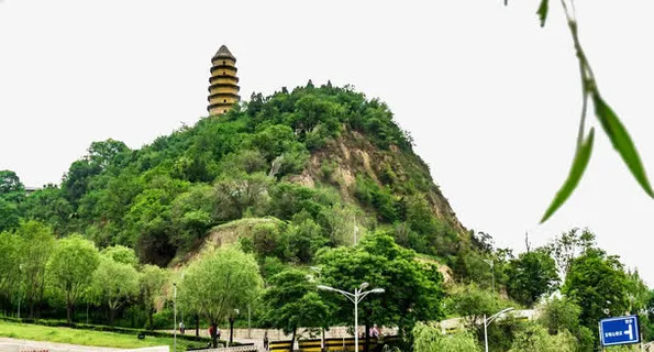 延安宝塔山免抠