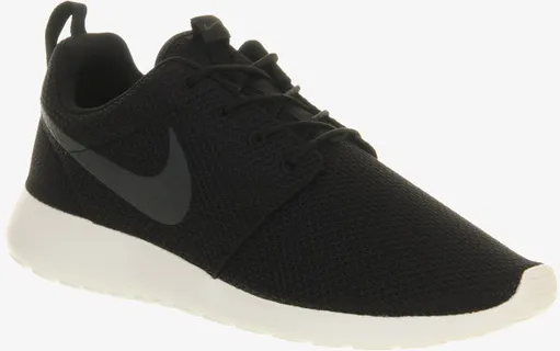 时尚黑色创意男鞋免抠