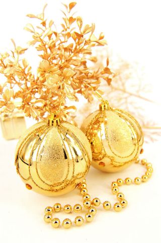 圣诞球与项链免抠