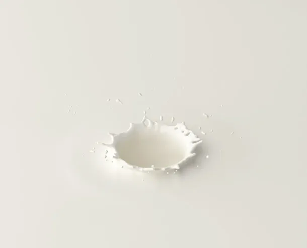 飞溅的牛奶牛奶滴落瞬间乳白色牛奶免抠