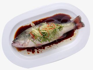 姜丝蒸鲈鱼免抠