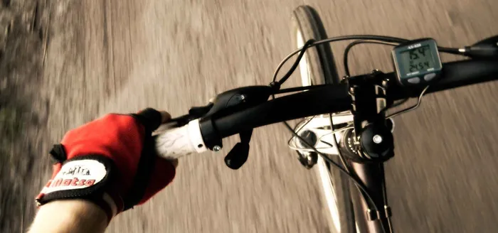 骑行背景图高清