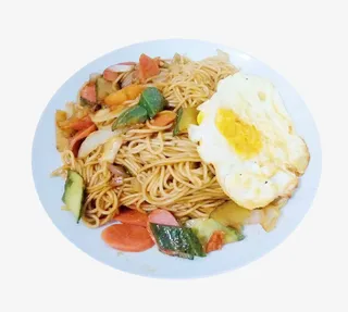 青瓜火腿肠胡萝卜炒面免抠