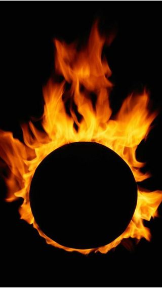 简洁喷火篮球图案背景图高清