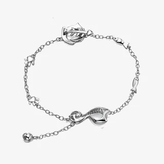 适合订婚用的卡通手链免抠