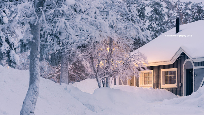 冬天雪地房屋雪花高清