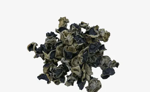 散布在纸上的东北黑木耳实物免抠