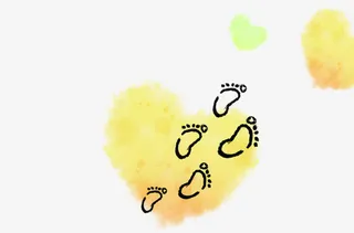 高清摄影爱心手绘脚印免抠
