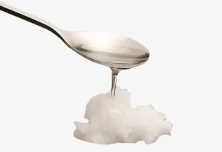 勺子里的椰子油免抠