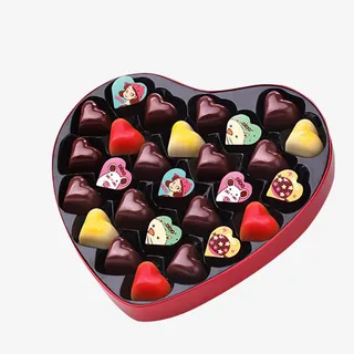 七夕情人节礼物巧克力免抠