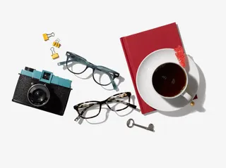 桌面俯视物品摆件图免抠