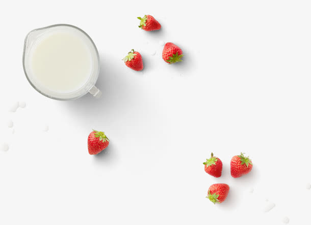 俯视草莓牛奶杯子素材免抠