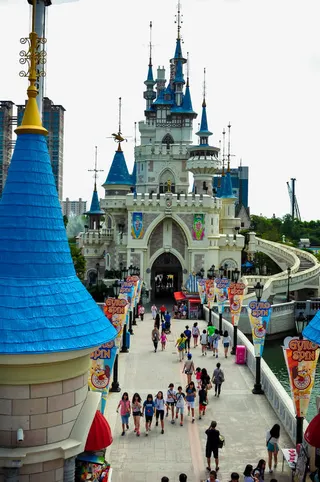 首尔乐天世界免抠