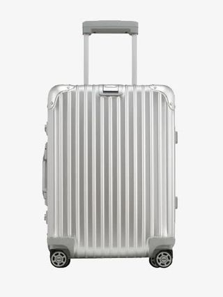 银色Rimowa拉杆箱产品图免抠