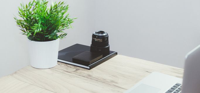 室内办公桌面背景高清