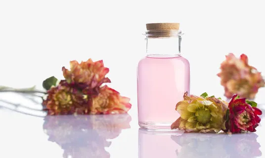 鲜花与化妆品免抠