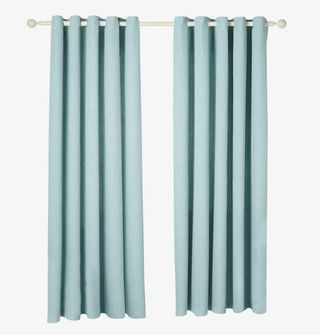 淡蓝色的窗帘实物免抠