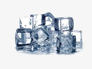 堆积的冰块免抠