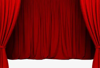 未拉开的舞台红布背景