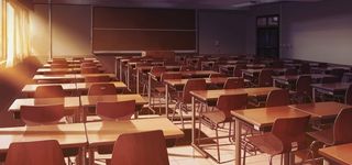 卡通学校桌椅板凳高清