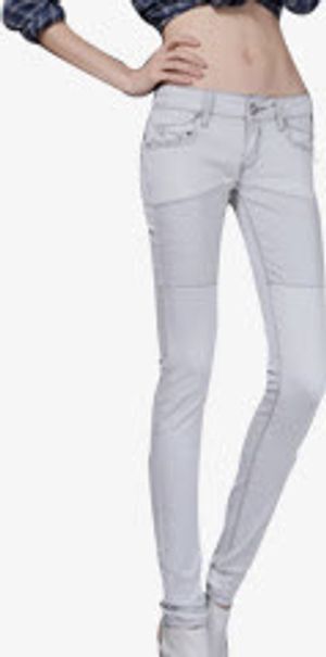 白色做旧款牛仔裤时尚免抠