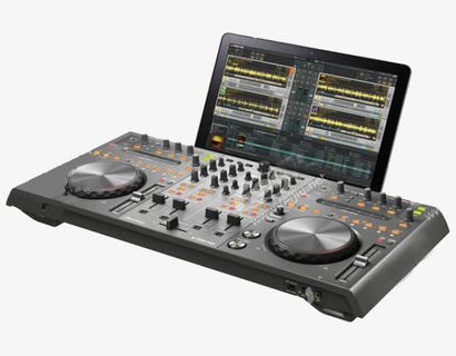 潮流风格打碟机免抠