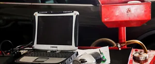 汽车检测的人物高清图片高清