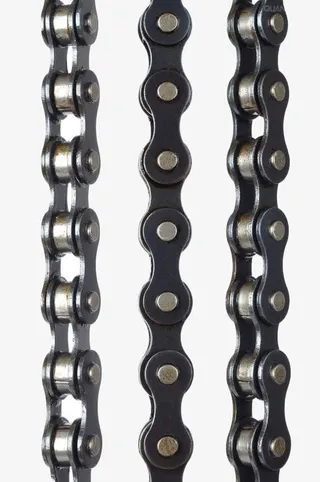 黑色自行车链条免抠