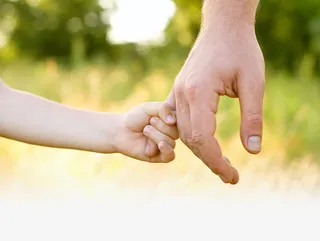 大手牵小手免抠