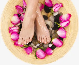 花瓣足浴洗脚免抠