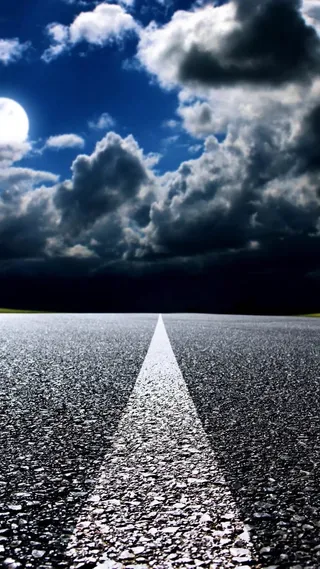 文艺柏油道路摄影H5背景高清