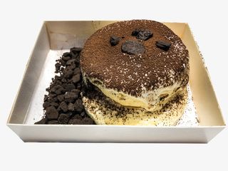 产品实物美味甜点可可舒芙蕾免抠