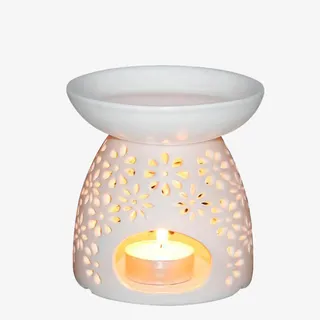 白色镂空的香薰灯免抠