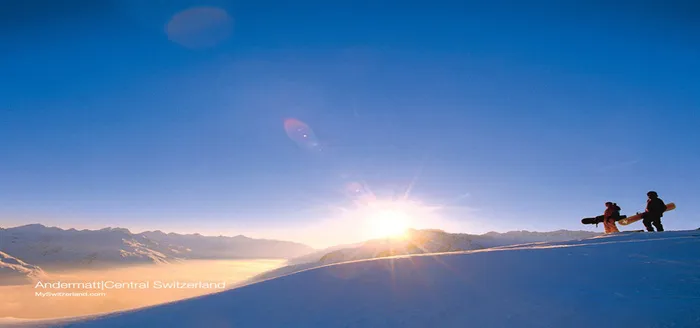 雪上日出高清