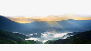 阳光穿透云层免抠