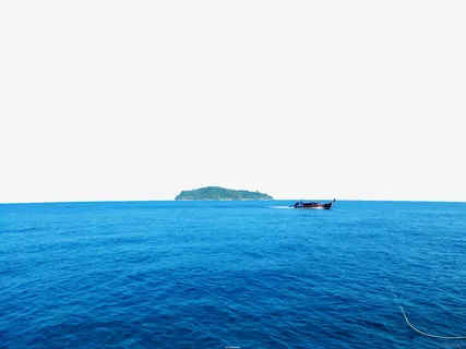 平静海岸线免抠