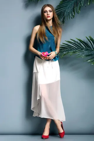 女装摄影女装海报免抠