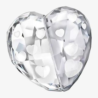 爱心满载水晶摆件免抠