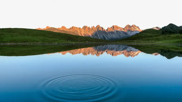 蓝色海洋景色免抠