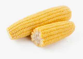 切开的两个玉米免抠