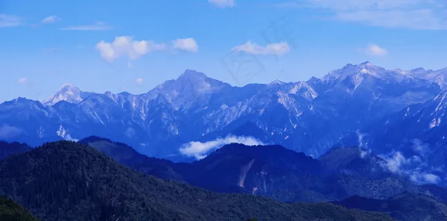 山峰图片 山峰图片