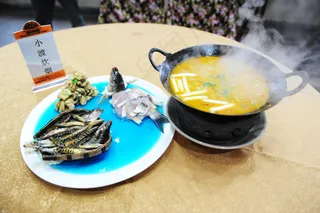 小渡炊烟大河鱼图片