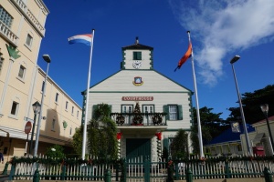菲利普斯堡，圣马丁，加勒比海，法院，建筑，建筑外观，建筑结构，旗帜