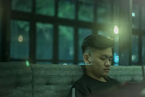 男，坐，小工具，咖啡馆，博凯，flare，雅加达，商业