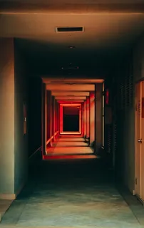 黑暗走廊照片 黑暗走廊照片